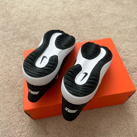 Nike Ace tour shoes - Picture 3 of 4